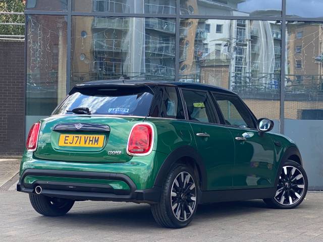 2021 Mini Hatchback 1.5 Cooper Exclusive 5dr Auto