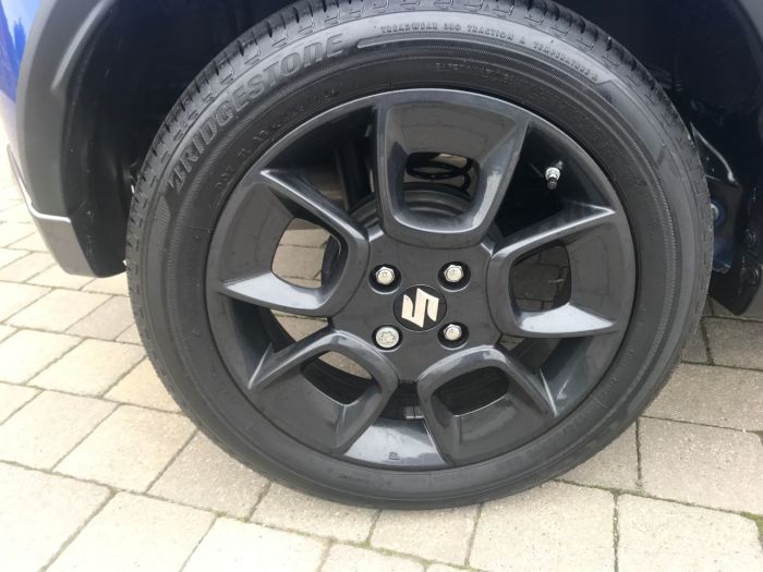 Suzuki Ignis 1.2 Dualjet Adventure 5dr Hatchback Petrol Blue
